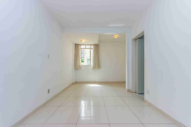 Imagem Imóvel com 3 Quartos à Venda, 122 m² em Cerqueira César - São Paulo Imagem Imóvel com 3 Quartos à Venda, 122 m² em Cerqueira César - São Paulo