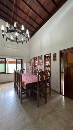 Imagem Casa com 4 Quartos à Venda, 500 m² em Itamambuca - Ubatuba