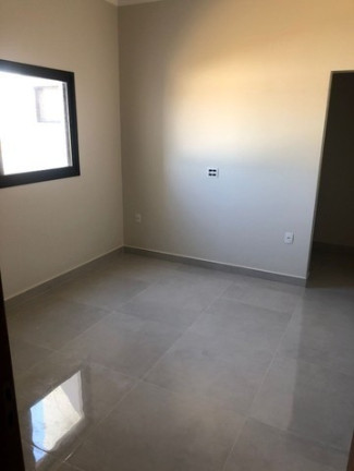 Imagem Apartamento com 2 Quartos à Venda, 82 m² em Centro - Rifaina