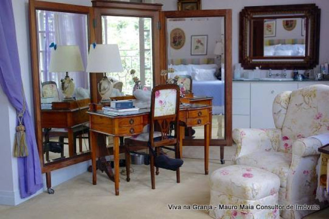 Imagem Casa com 7 Quartos à Venda, 1.025 m² em Chácara Santa Lúcia - Carapicuíba Imagem Casa com 7 Quartos à Venda, 1.025 m² em Chácara Santa Lúcia - Carapicuíba