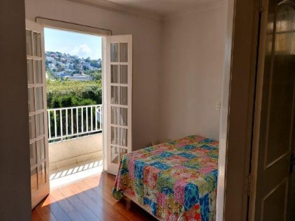 Imagem Sobrado com 10 Quartos à Venda, 200 m² em Arujázinho Iv - Arujá Imagem Sobrado com 10 Quartos à Venda, 200 m² em Arujázinho Iv - Arujá