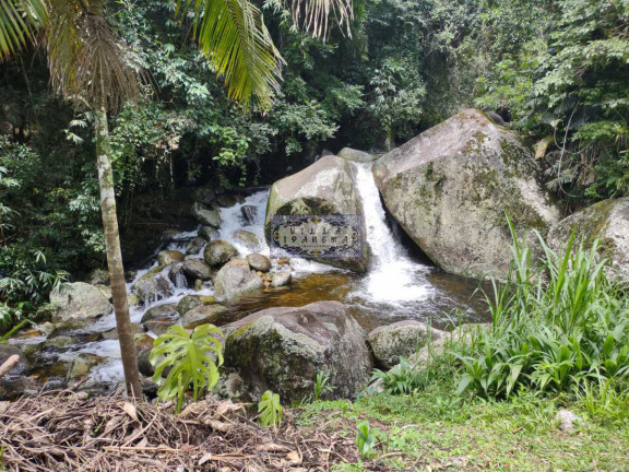 Imagem Imóvel com 3 Quartos à Venda, 40.000 m² em Granja Guarani - Teresópolis