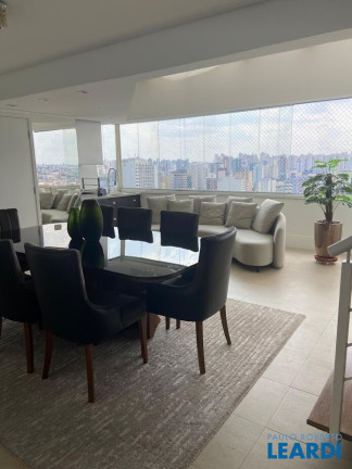 Imagem Cobertura com 2 Quartos à Venda, 227 m² em Centro - Santo André