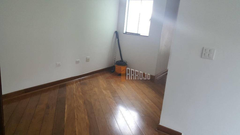 Imagem Sobrado com 3 Quartos à Venda, 370 m² em Vila Marieta - São Paulo Imagem Sobrado com 3 Quartos à Venda, 370 m² em Vila Marieta - São Paulo