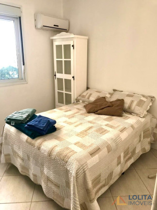 Imagem Apartamento com 2 Quartos à Venda, 74 m² em Centro - Florianopolis