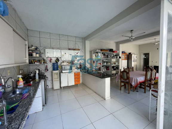 Imagem Casa com 5 Quartos à Venda, 600 m² em Jardim Shangri-la - Cuiabá