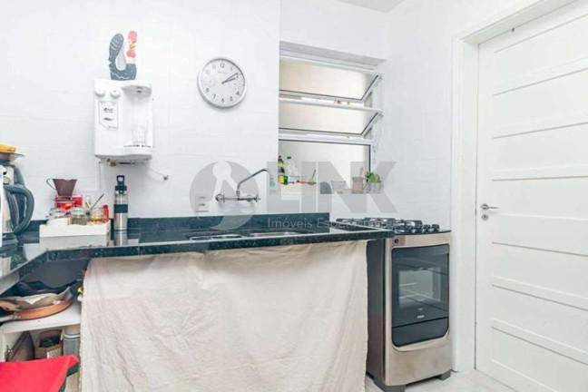 Imagem Apartamento com 2 Quartos à Venda, 72 m² em Menino Deus - Porto Alegre