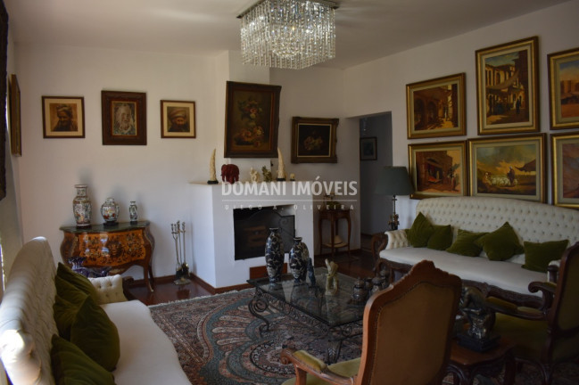 Imagem Casa com 3 Quartos à Venda, 393 m² em Região De Santo Antônio Do Pinhal - Santo Antônio Do Pinhal Imagem Casa com 3 Quartos à Venda, 393 m² em Região De Santo Antônio Do Pinhal - Santo Antônio Do Pinhal
