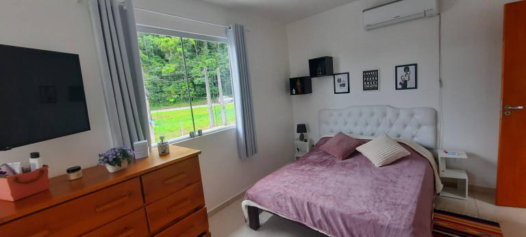 Imagem Casa com 3 Quartos à Venda, 200 m² em Cocanha - Caraguatatuba