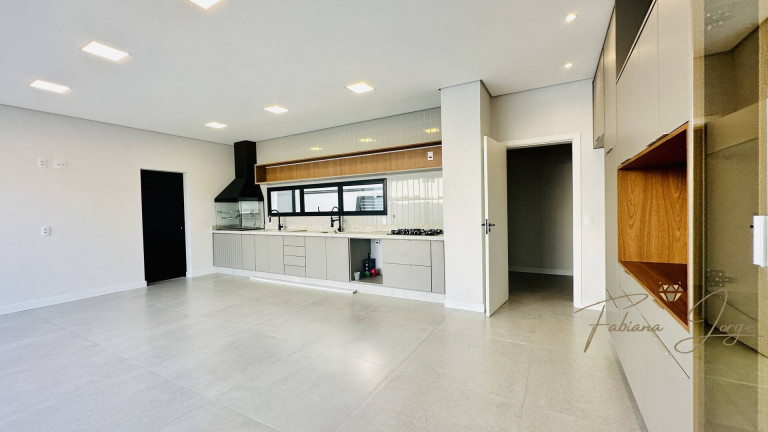 Imagem Casa com 3 Quartos à Venda, 300 m² em Roncáglia - Valinhos Imagem Casa com 3 Quartos à Venda, 300 m² em Roncáglia - Valinhos
