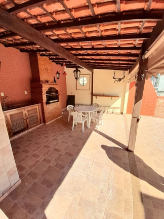 Imagem Imóvel com 3 Quartos à Venda, 200 m² em Várzea - Teresópolis Imagem Imóvel com 3 Quartos à Venda, 200 m² em Várzea - Teresópolis