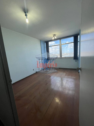 Imagem Casa com 3 Quartos à Venda, 400 m² em Santa Maria - Santo André Imagem Casa com 3 Quartos à Venda, 400 m² em Santa Maria - Santo André