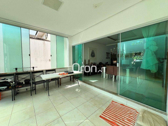Imagem Sobrado com 3 Quartos à Venda, 324 m² em Loteamento Portal Do Sol I - Goiânia Imagem Sobrado com 3 Quartos à Venda, 324 m² em Loteamento Portal Do Sol I - Goiânia