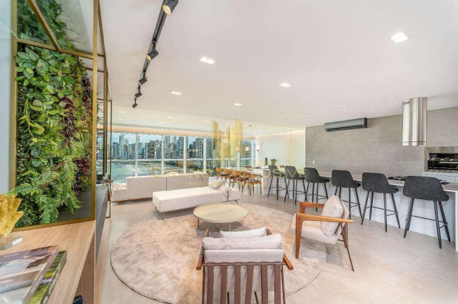 Imagem Apartamento com 4 Quartos à Venda, 283 m² em Centro - Balneário Camboriú
