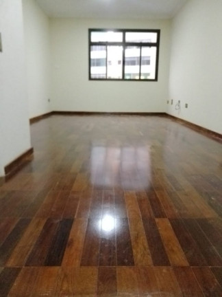 Apartamento com 2 Quartos à Venda, 85 m² em Ponta Da Praia - Santos