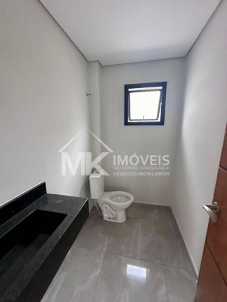 Imagem Sobrado com 2 Quartos à Venda, 148 m² em Uberaba - Curitiba