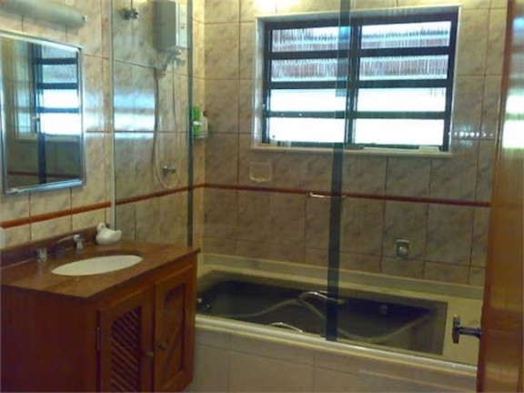 Imagem Casa com 4 Quartos à Venda, 780 m² em Vila Petrópolis - Atibaia Imagem Casa com 4 Quartos à Venda, 780 m² em Vila Petrópolis - Atibaia
