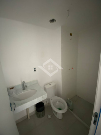 Imagem Apartamento com 2 Quartos à Venda, 52 m² em Campo Grande - Rio De Janeiro