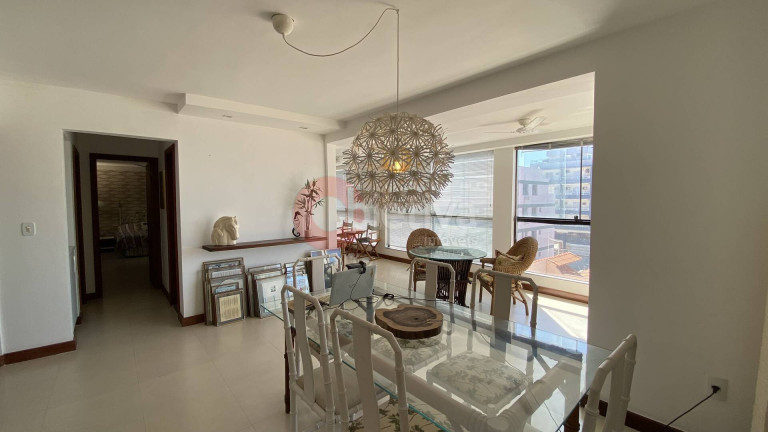 Imagem Cobertura com 3 Quartos à Venda, 300 m² em Braga - Cabo Frio