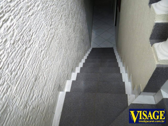 Imagem Sobrado com 3 Quartos à Venda, em Jd. St. Marina - Jacareí Imagem Sobrado com 3 Quartos à Venda, em Jd. St. Marina - Jacareí