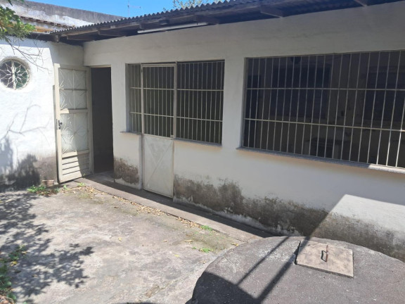 Imagem Casa com 3 Quartos à Venda, em Cosmos - Rio De Janeiro Imagem Casa com 3 Quartos à Venda, em Cosmos - Rio De Janeiro