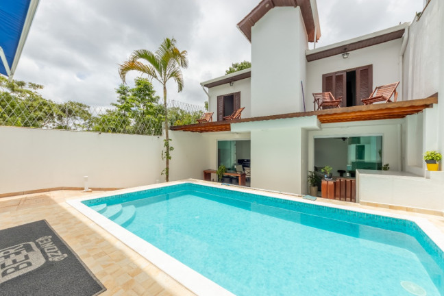 Imagem Sobrado com 3 Quartos à Venda, 247 m² em Jardim Sertãozinho - São Paulo Imagem Sobrado com 3 Quartos à Venda, 247 m² em Jardim Sertãozinho - São Paulo