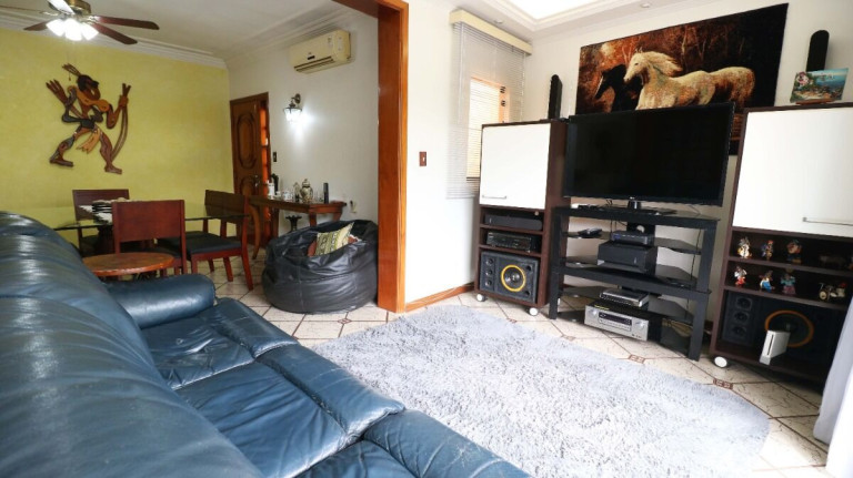 Imagem Casa com 3 Quartos à Venda, 150 m² em Parque Jabaquara - São Paulo Imagem Casa com 3 Quartos à Venda, 150 m² em Parque Jabaquara - São Paulo