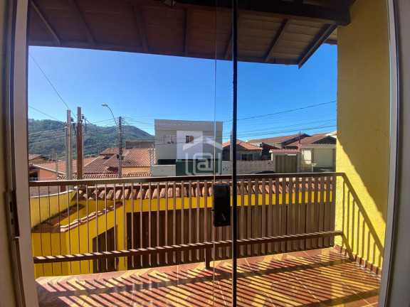 Imagem Casa com 3 Quartos à Venda, 160 m² em Jardim Santa Clara - Poços De Caldas