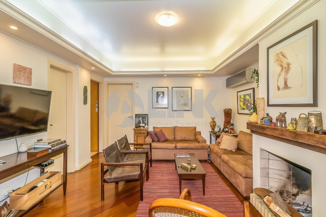 Apartamento com 3 Quartos à Venda, 112 m² em Petrópolis - Porto Alegre