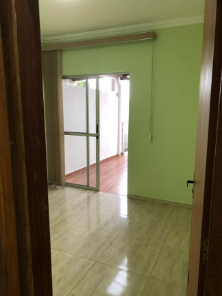 Imagem Casa com 3 Quartos à Venda, 110 m² em R$280.000,00 // Novo Horizonte - Ibirité