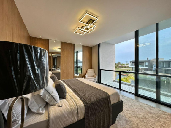 Imagem Casa com 5 Quartos à Venda, 450 m² em Centro - Capao Da Canoa