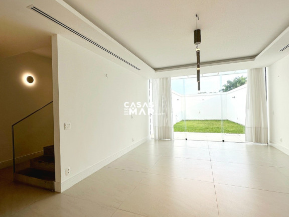 Imagem Casa com 4 Quartos à Venda, 1.020 m² em Barra Da Tijuca - Rio De Janeiro Imagem Casa com 4 Quartos à Venda, 1.020 m² em Barra Da Tijuca - Rio De Janeiro