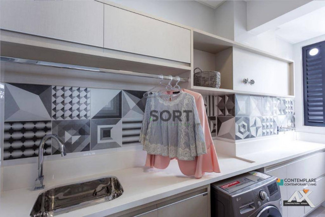Imagem Apartamento com 3 Quartos à Venda, 151 m² em Centro - Balneário Camboriú Imagem Apartamento com 3 Quartos à Venda, 151 m² em Centro - Balneário Camboriú