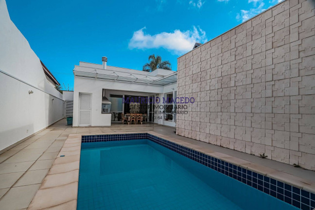 Casa com 4 Quartos à Venda, 580 m² em Alphaville - Santana De Parnaíba