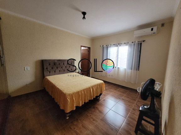 Imagem Casa com 2 Quartos à Venda, 202 m² em Jardim Das Estações - Araraquara Imagem Casa com 2 Quartos à Venda, 202 m² em Jardim Das Estações - Araraquara