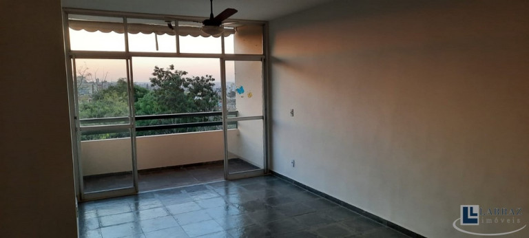 Imagem Imóvel com 3 Quartos à Venda, 107 m² em Lagoinha - Ribeirão Preto Imagem Imóvel com 3 Quartos à Venda, 107 m² em Lagoinha - Ribeirão Preto