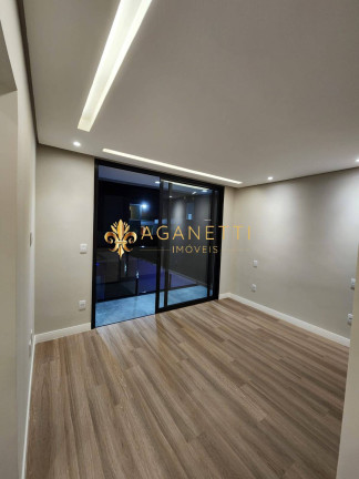 Imagem Casa com 4 Quartos à Venda, 304 m² em Vespasiano Imagem Casa com 4 Quartos à Venda, 304 m² em Vespasiano