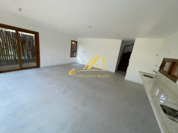 Imagem Imóvel com 4 Quartos à Venda, 180 m² em Itacimirim (monte Gordo) - Camaçari Imagem Imóvel com 4 Quartos à Venda, 180 m² em Itacimirim (monte Gordo) - Camaçari