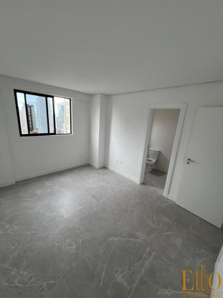 Imagem Cobertura com 3 Quartos à Venda, 112 m² em Meia Praia - Itapema