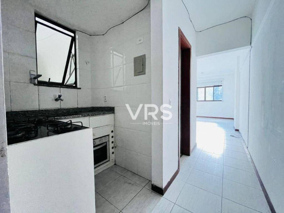 Apartamento com 1 Quarto à Venda, 27 m² em Várzea - Teresópolis