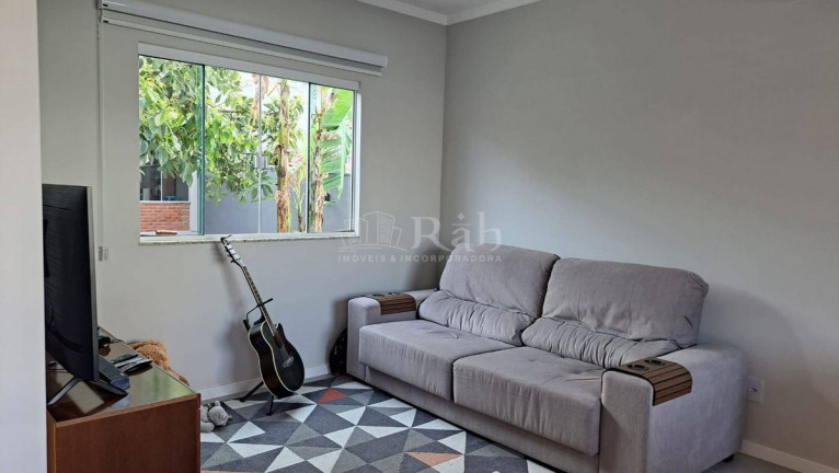 Imagem Sobrado com 3 Quartos à Venda, 198 m² em Centro - Camboriú