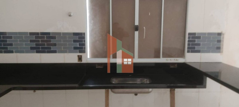 Imagem Casa com 2 Quartos à Venda, 60 m² em Mairiporã
