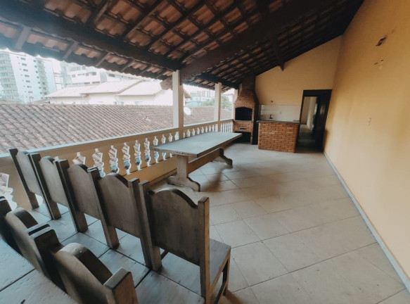 Casa com 3 Quartos à Venda, 147 m² em Vila Assunção - Praia Grande