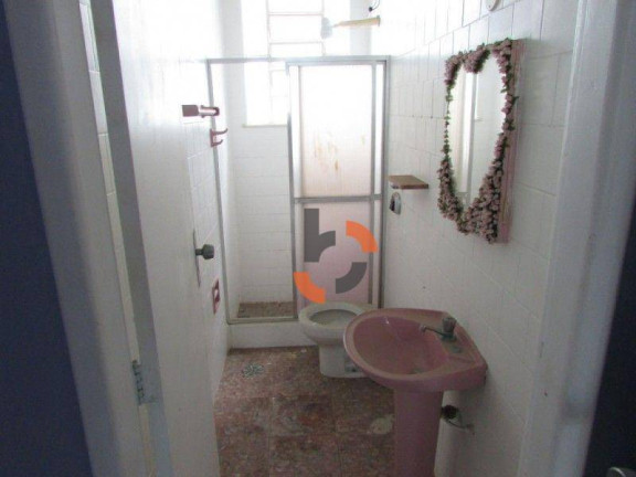Imagem Casa com 3 Quartos à Venda, 460 m² em Centro - Nova Iguaçu