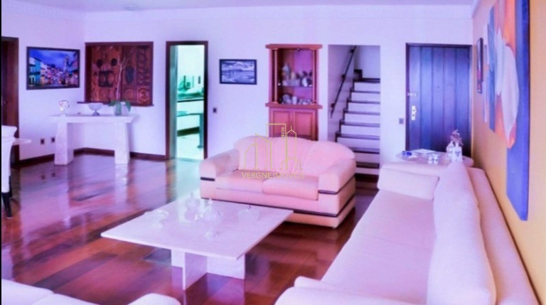Imagem Imóvel com 3 Quartos à Venda, 180 m² em Graça - Salvador Imagem Imóvel com 3 Quartos à Venda, 180 m² em Graça - Salvador