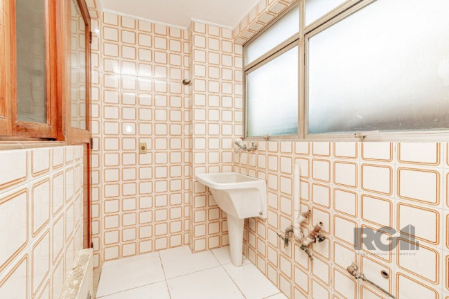 Imagem Imóvel com 2 Quartos à Venda, em Sao Joao - Porto Alegre Imagem Imóvel com 2 Quartos à Venda, em Sao Joao - Porto Alegre