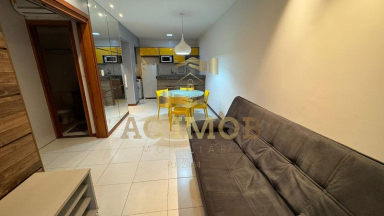 Imóvel com 1 Quarto para Alugar, 51 m² em Caminho Das árvores - Salvador