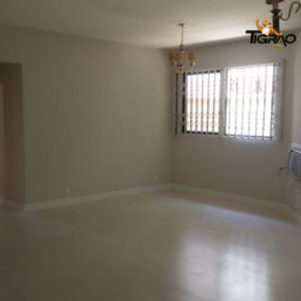 Imagem Apartamento com 3 Quartos à Venda, 136 m² em Agronômica - Florianópolis Imagem Apartamento com 3 Quartos à Venda, 136 m² em Agronômica - Florianópolis