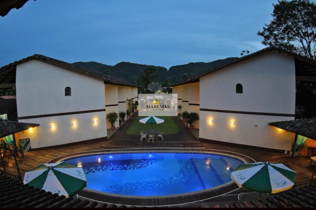 Imóvel com 40 Quartos à Venda, 2.100 m² em Praia De Boicuganca - Sao Sebastiao