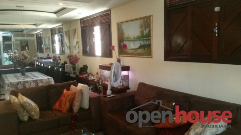 Imagem Casa com 4 Quartos à Venda, 215 m² em Nova Parnamirim - Parnamirim